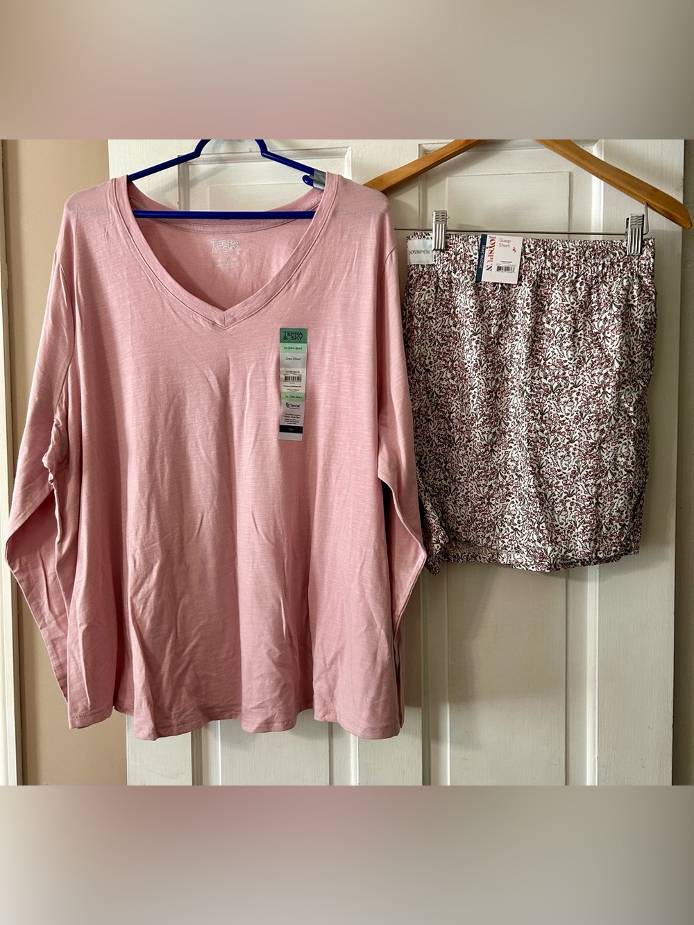 Women’s JoySpun Sleep/Lounge Shorts w/Terra & Sky Shirt 3X